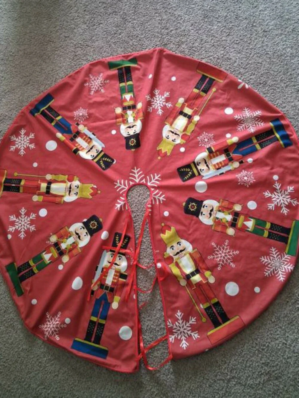 Red Nutcracker Tree Skirt - Festive Holiday Decor